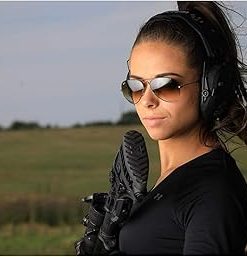 WALKER’S Razor Electronic Quad 4 Mics 23dB NRR Hearing Protection Sound Enhancing Hunting Shooting Earmuffs ,2 AAA Batteries 2
